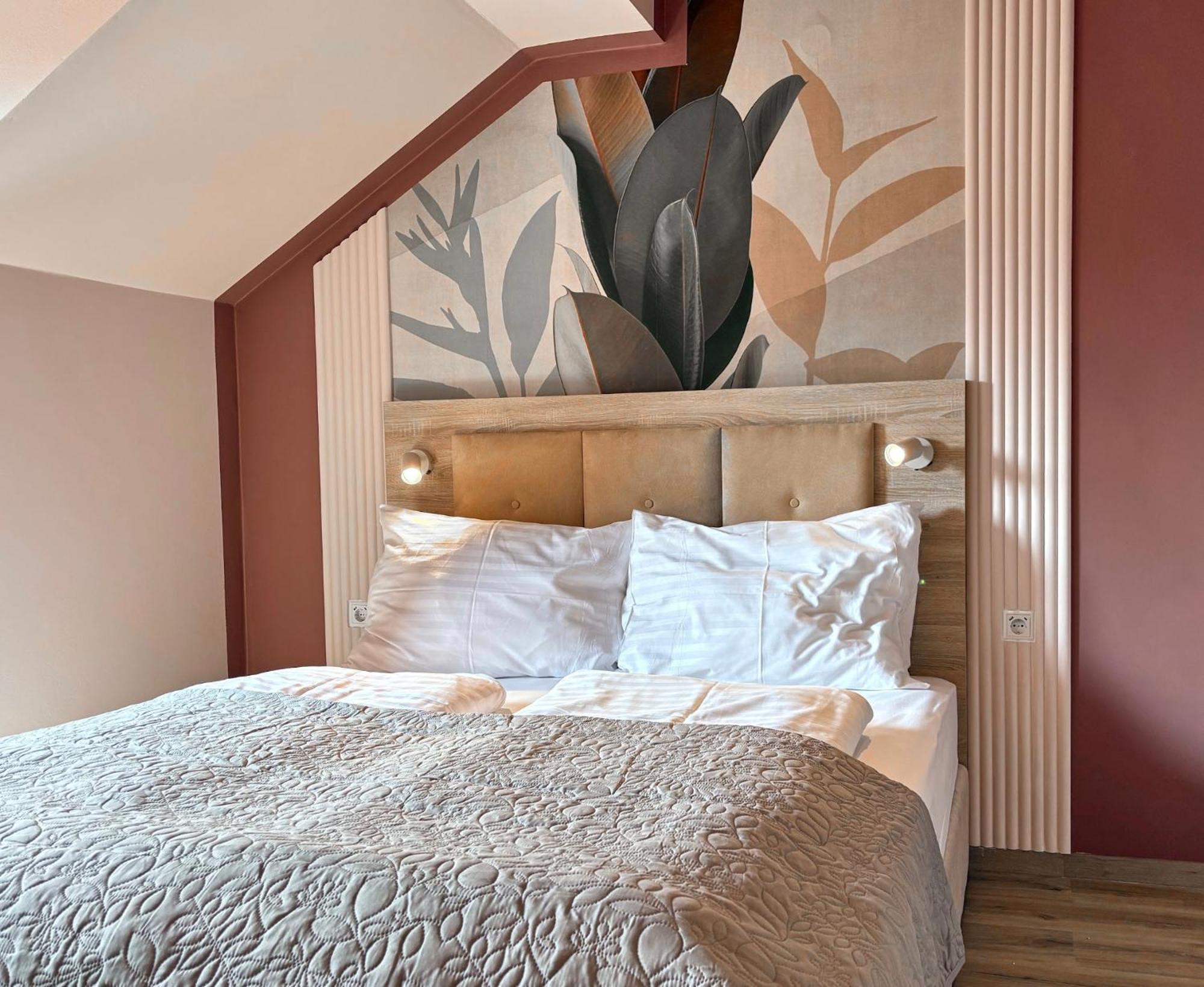 Apartment Dependance Rooms I 6 Mins To U6 Alser Strasse I Self Check In