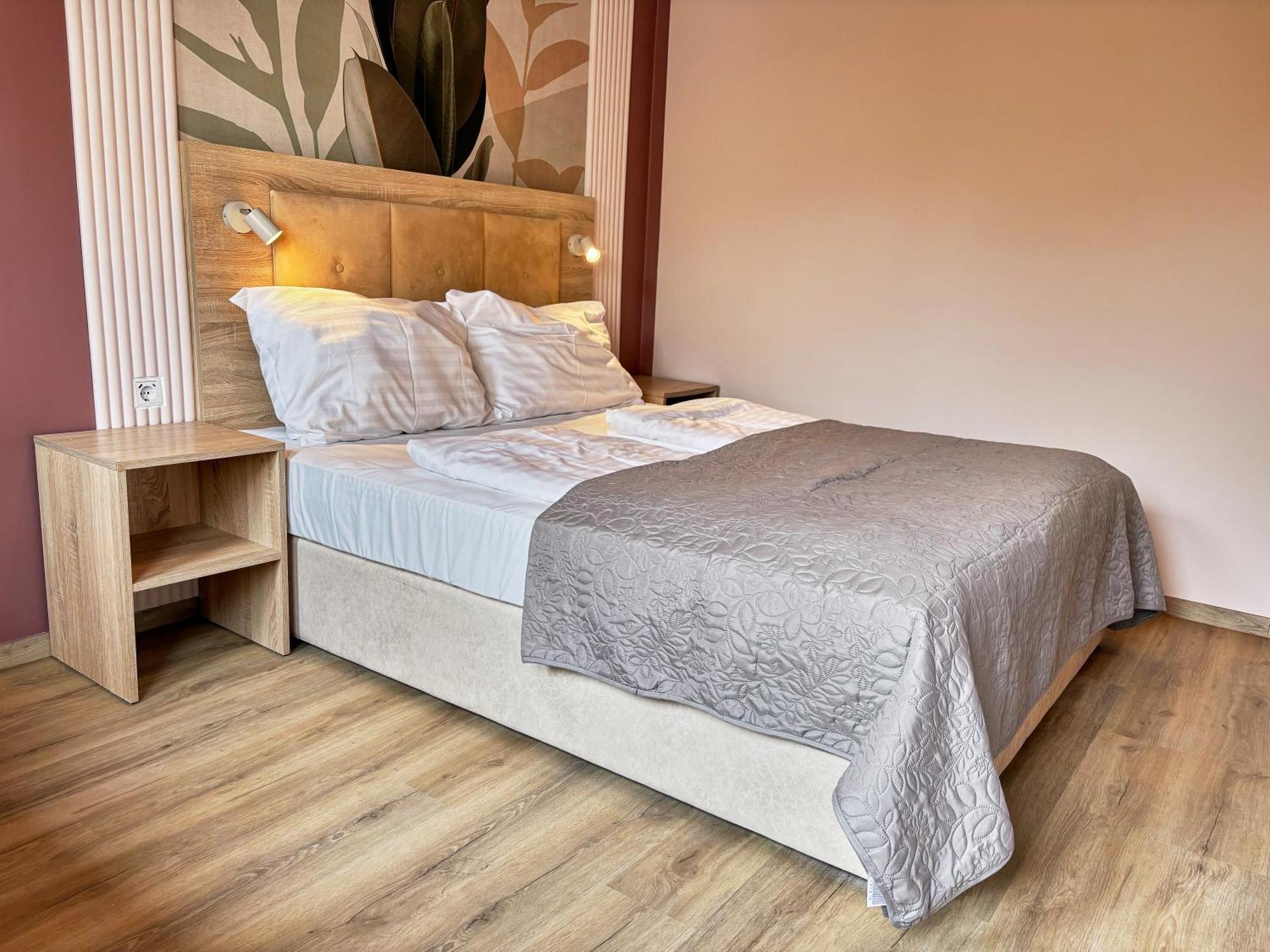 Dependance Rooms I 6 Mins To U6 Alser Strasse I Self Check In Apartment *